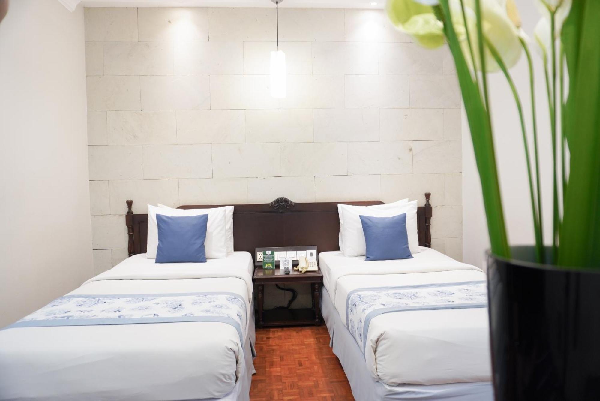 Puteri Gunung Hotel Lembang Kültér fotó