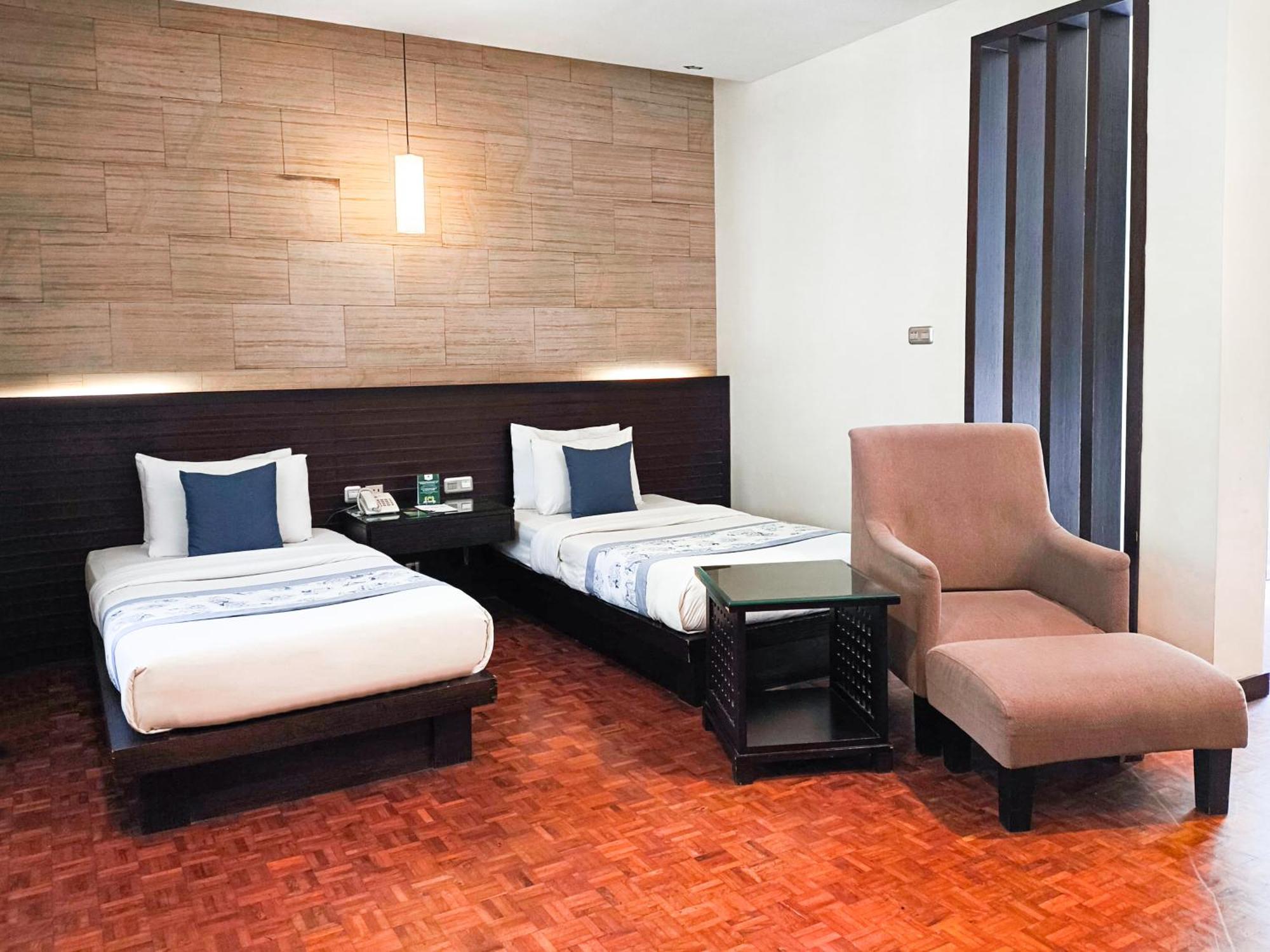 Puteri Gunung Hotel Lembang Kültér fotó
