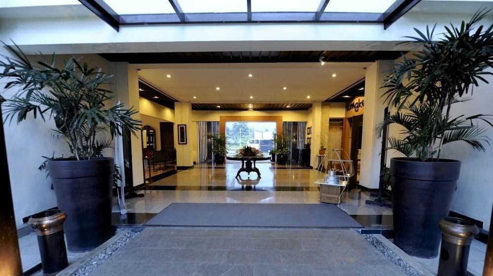 Puteri Gunung Hotel Lembang Kültér fotó