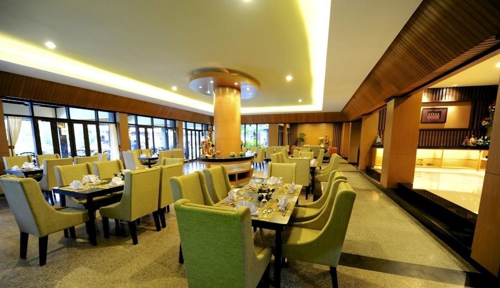 Puteri Gunung Hotel Lembang Kültér fotó